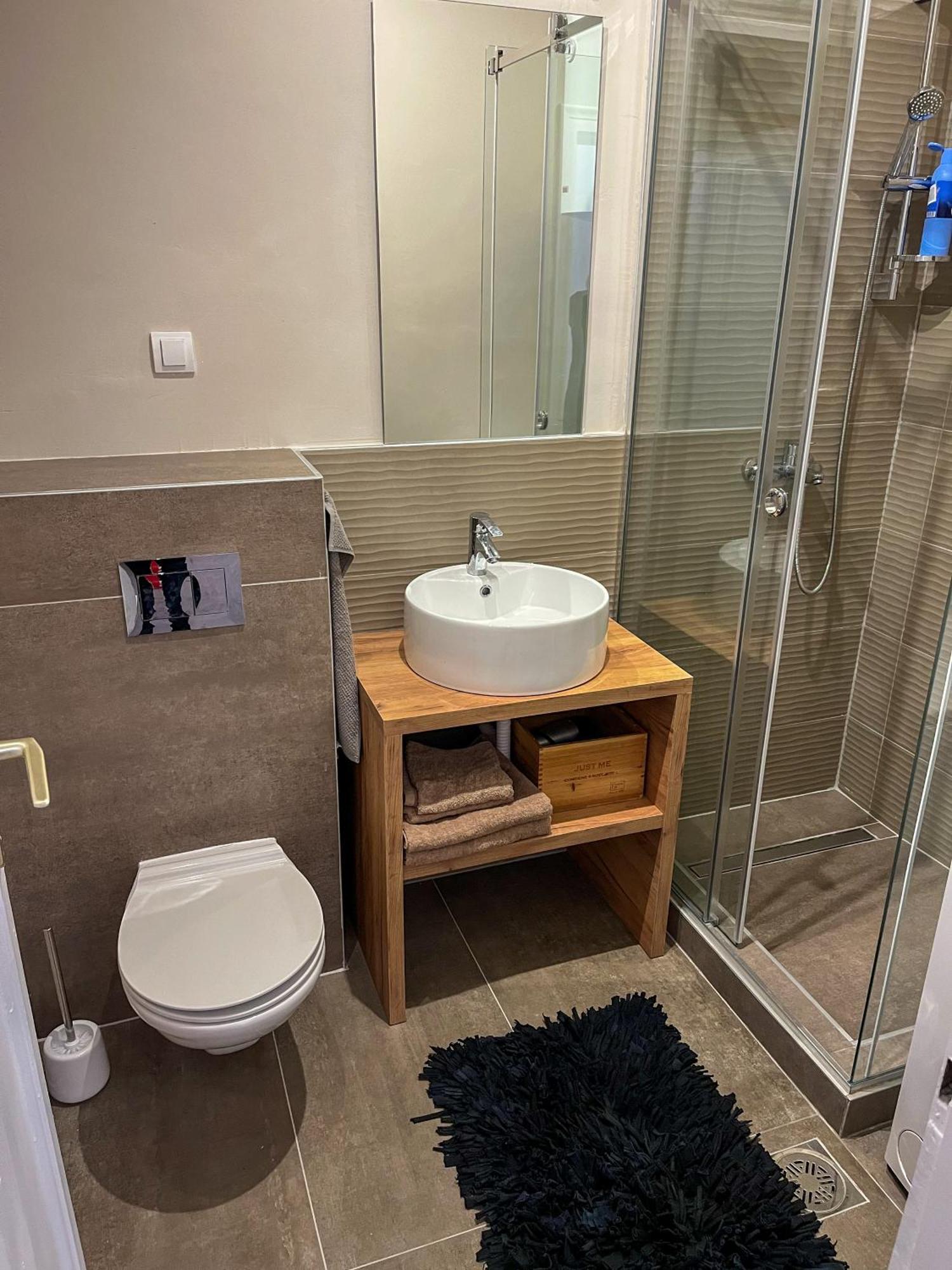 Two Bedroom Apartment Near Slavija Square Belgrád Kültér fotó